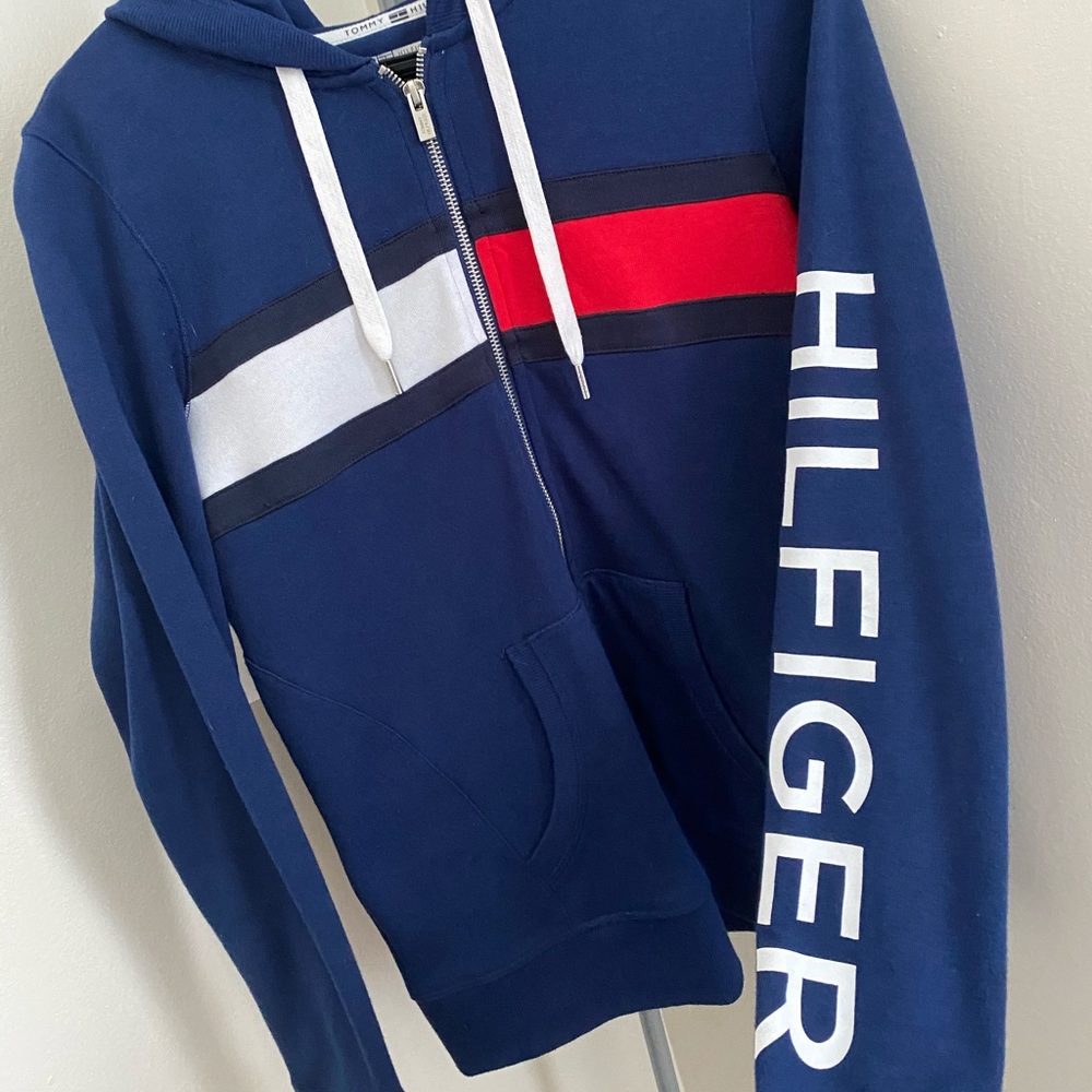 Tommy Hilfiger sweater.
